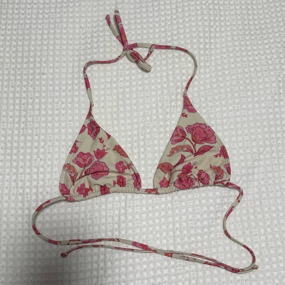 Hollister White and Pink Bikini Top - Size S - Worn Once